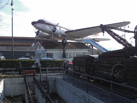 Пассажирский самолет Douglas DC-3 ‘Dakota’